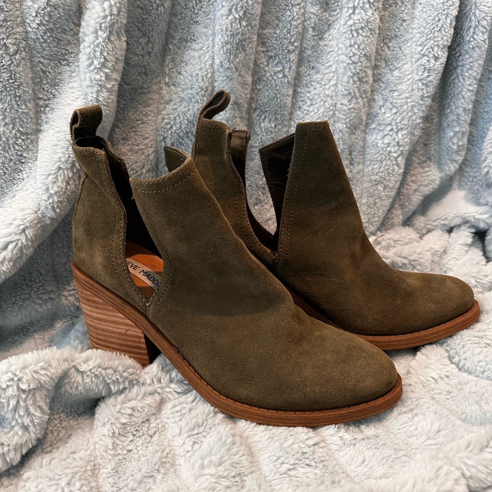 Steve Madden Lancaster Western Mini Boots
